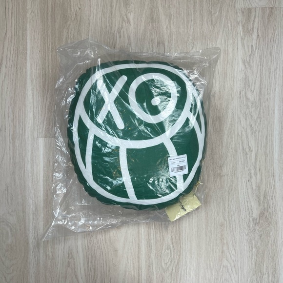 Axel Arigato Andre Saraiva Mr. André Linen Pillow Cushion - Picture 3 of 7